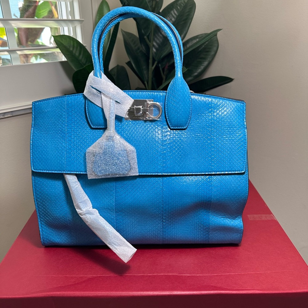 Salvatore Ferragamo studio bag - Picture 3 of 13